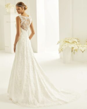 11 42 Bianco Evento Brautmoden Brautkleider Kollektion 2019 Bianco Evento bridal dress SABRINA 2