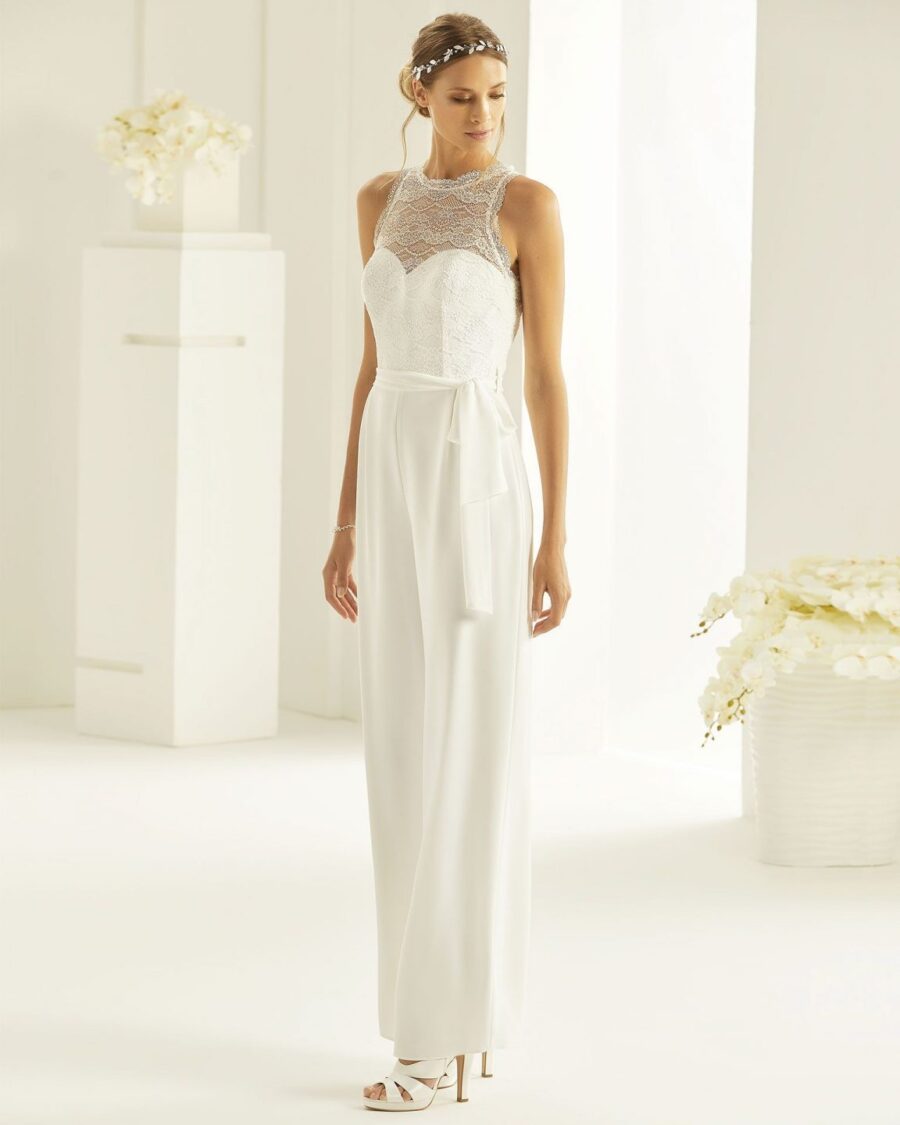 11 43 Bianco Evento Brautmoden Brautkleider Kollektion 2019 Bianco Evento bridal dress SAMANTA 1