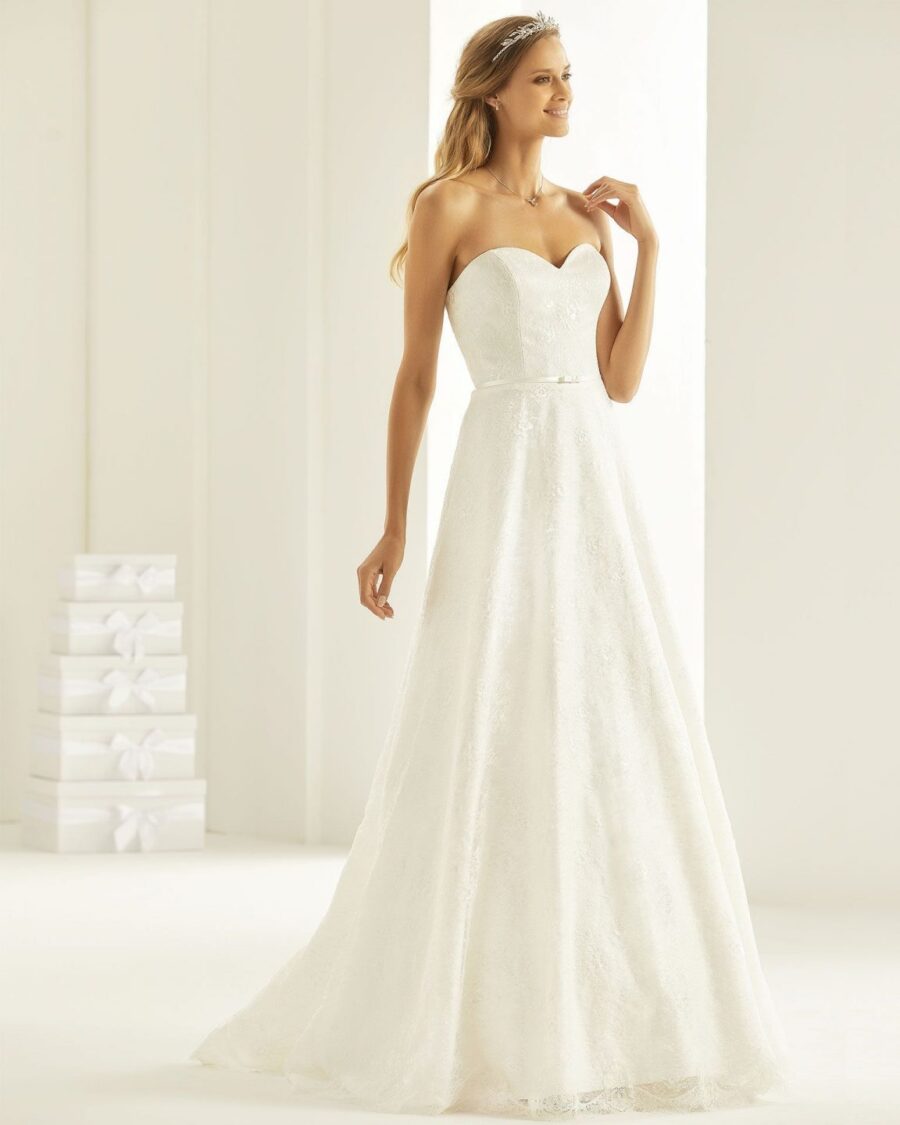 11 47 Bianco Evento Brautmoden Brautkleider Kollektion 2019 Bianco Evento bridal dress SOPHIA 1