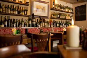 32 02 Restaurant Kleines Jacob Weinwirtschaft Hochzeitslocation 2019 Hamburg Raumansicht