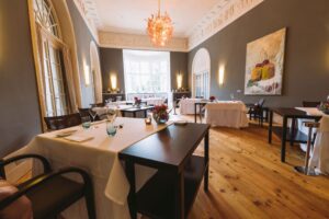 33 04 A ROSA Restaurant Buddenbrooks Hochzeitslocation 2019 Travemuende Innenraum