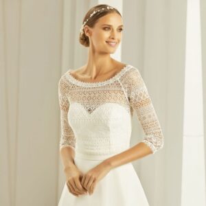 33 09 Bianco Evento Brautaccessoires Kollektion 2019 BIANCO EVENTO bridal bolero E280 1
