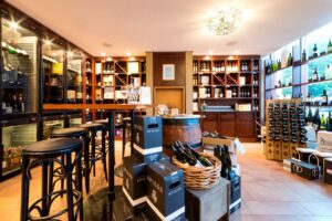 34 03 A ROSA Restaurant Weinwirtschaft Hochzeitslocation 2019 Travemuende Enoteca