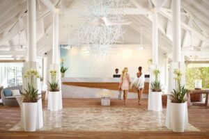 503 LUX Resorts Hotels Flitterwochen Honeymoon 2019 South Ari Atoll 81126057 H1 LSAA 092016 Lobby 0081 v1