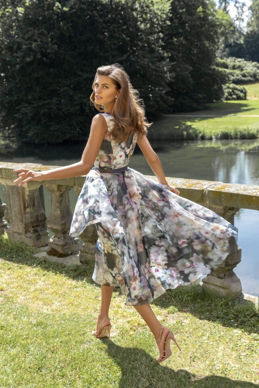 07 SWING Abendmode Abendkleider Kollektion FS 2020 120 50014700 1