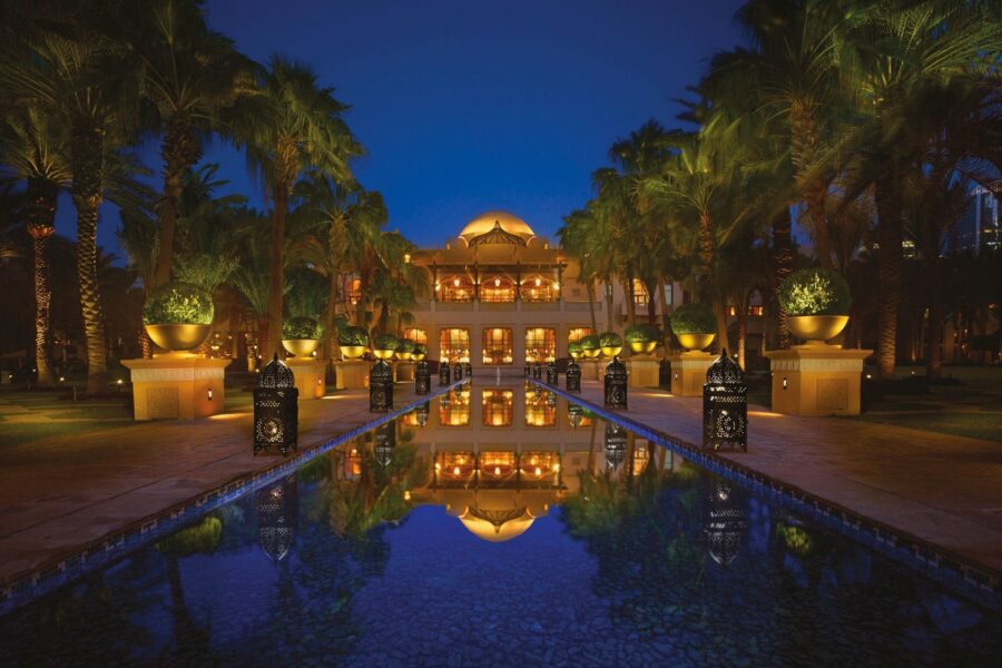 101 One and Only Honeymoon Flitterwochen 2019 Dubai 1828485910 RoyalMirage Resort ExteriorAndLandscape EsplanadeAtThePalace