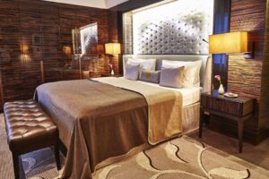 09 04 Steigenberger Frankfurter Hof Frankfurt Hochzeitslocation 2019 44521 SHR FrankfurterHof rooms SU2 bed