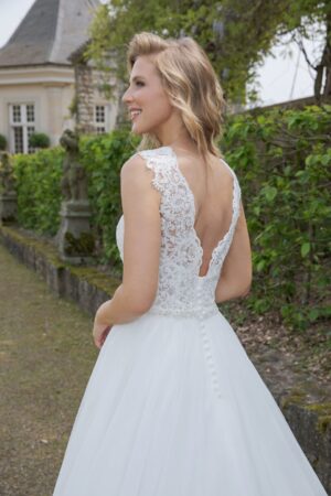 103 Fashion Queen Amera Vera Brautmoden Brautkleider Kollektion 2020 B2001 Adelina 3