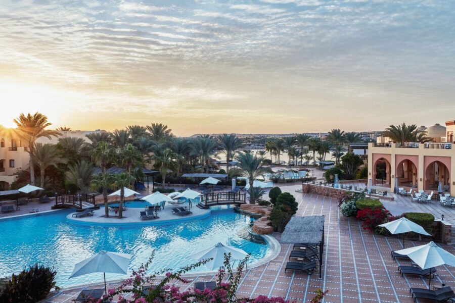 20 01 Steigenberger Coraya Beach Marsa Alam Flitterwochen 2019 Pool Overview 3