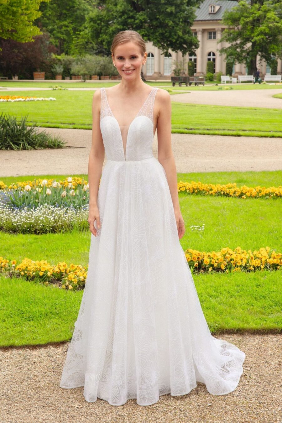 204 Kleemeier Valerie Brautmode kleemeier kollektion 2020 brautkleider 119115 irina silhouette