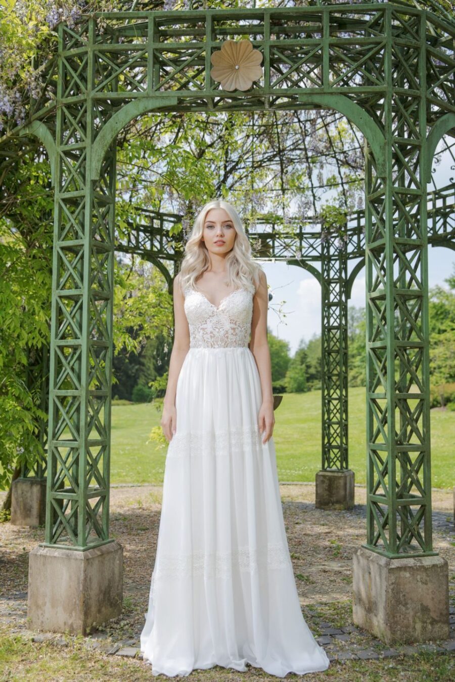 205 Fashion Queen AnnAngelex Brautmoden Brautkleider Kollektion 2020 B2054 Berendina 5