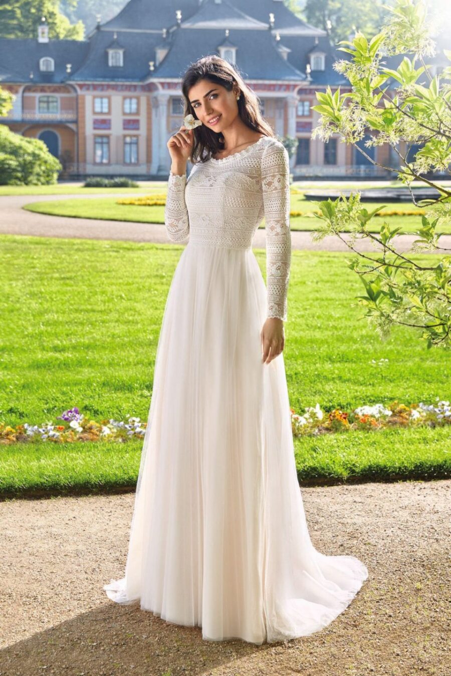 209 Kleemeier Valerie Brautmode kleemeier kollektion 2020 brautkleider 119235 jelda silhouette