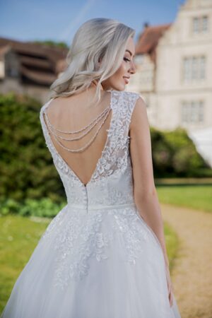 217 Fashion Queen AnnAngelex Brautmoden Brautkleider Kollektion 2020 B2060 Badria 2