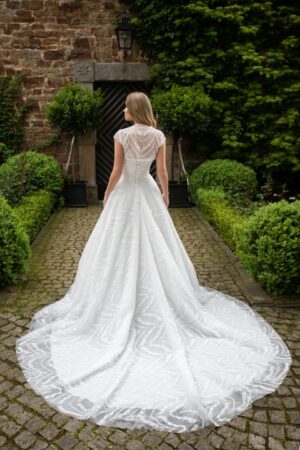 319 Fashion Queen MissGermany Brautmoden Brautkleider Kollektion 2020 MGB47 Cira 1