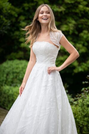 320 Fashion Queen MissGermany Brautmoden Brautkleider Kollektion 2020 MGB47 Cira 2