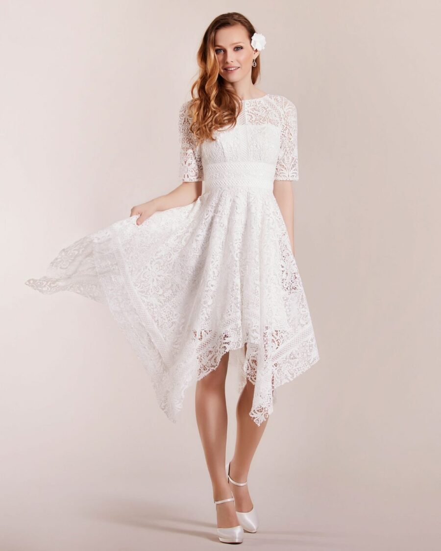 101 Lilly Brautmoden Brautkleider Kollektion 2020 DIAMONDSbyLILLY 08 4069 CR 1