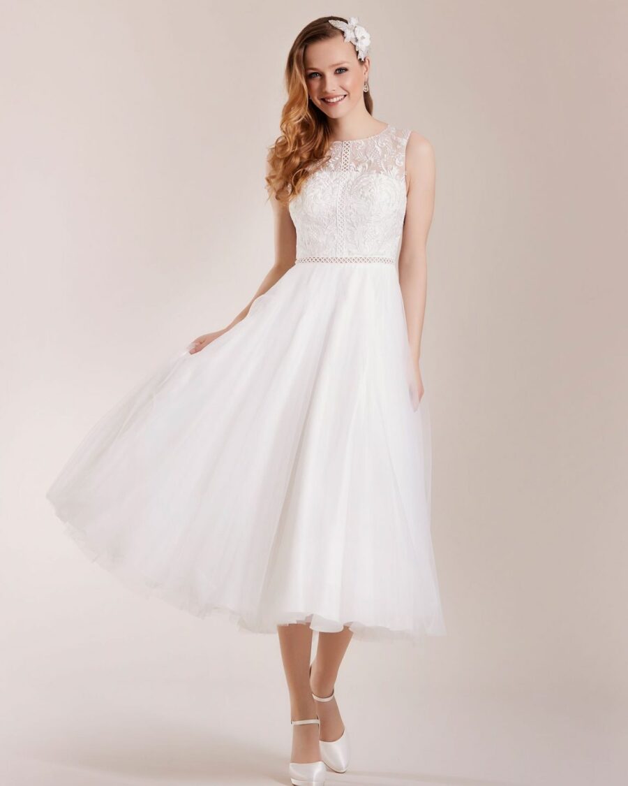 104 Lilly Brautmoden Brautkleider Kollektion 2020 DIAMONDSbyLILLY 08 4071 CR 1