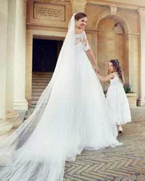 203 Lilly Brautmoden Brautkleider Kollektion 2020 LILLY 08 3804 CR 3