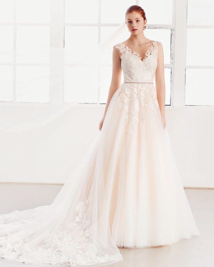 309 Lilly Brautmoden Brautkleider Kollektion 2020 PASSIONSbyLILLY 08 4096 NU 1