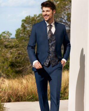 After Six 2020.1 Look 4