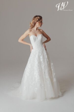 34 Victoria Vincent Brautmoden Brautkleider Kollektion 2020 V8729 1L Kamila