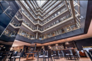 GCH-Hotel-Group-Hochzeitslocation-2019-Wyndham-Hannover-Atrium-Hotel_videoThumbnail_01