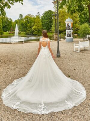 415 Euro Mode Donner Brautmoden Brautkleider Kollektion 2020 De Luxe Lisa Donetti 2074 25