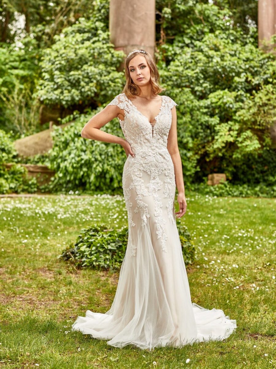 416 Euro Mode Donner Brautmoden Brautkleider Kollektion 2020 De Luxe Lisa Donetti 2079 7