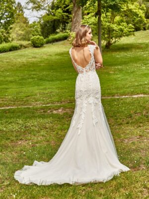 418 Euro Mode Donner Brautmoden Brautkleider Kollektion 2020 De Luxe Lisa Donetti 2079 19