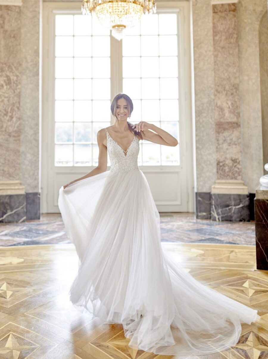 521 Euro Mode Donner Brautmoden Brautkleider Kollektion 2020 Diane Legrand 7620 32