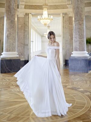 542 Euro Mode Donner Brautmoden Brautkleider Kollektion 2020 Diane Legrand 7632 31