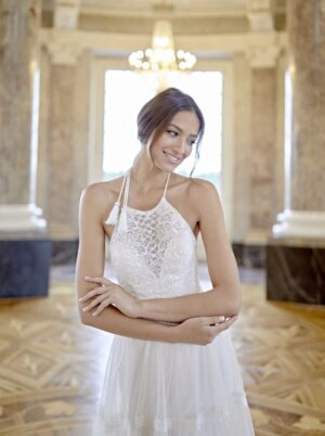 546 Euro Mode Donner Brautmoden Brautkleider Kollektion 2020 Diane Legrand 7633 43