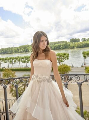 552 Euro Mode Donner Brautmoden Brautkleider Kollektion 2020 Diane Legrand 7643 28