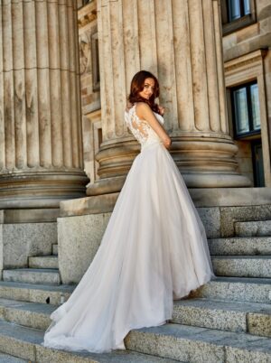 621 Euro Mode Donner Brautmoden Brautkleider Kollektion 2020 Novabella 30413 141