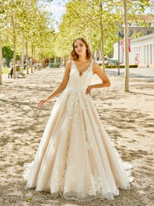 DE LUXE by Lisa Donetti