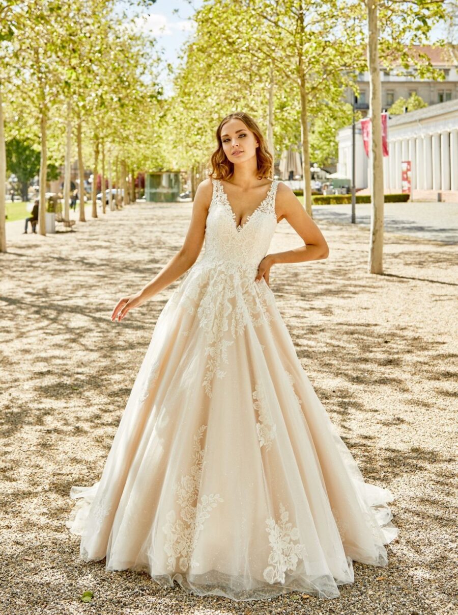 701 Euro Mode Donner Brautmoden Brautkleider Kollektion 2020 De Luxe Lisa Donetti 50316 6