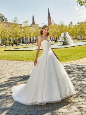 707 Euro Mode Donner Brautmoden Brautkleider Kollektion 2020 De Luxe Lisa Donetti 50330 8