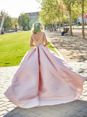 712 Euro Mode Donner Brautmoden Brautkleider Kollektion 2020 De Luxe Lisa Donetti 50335 34