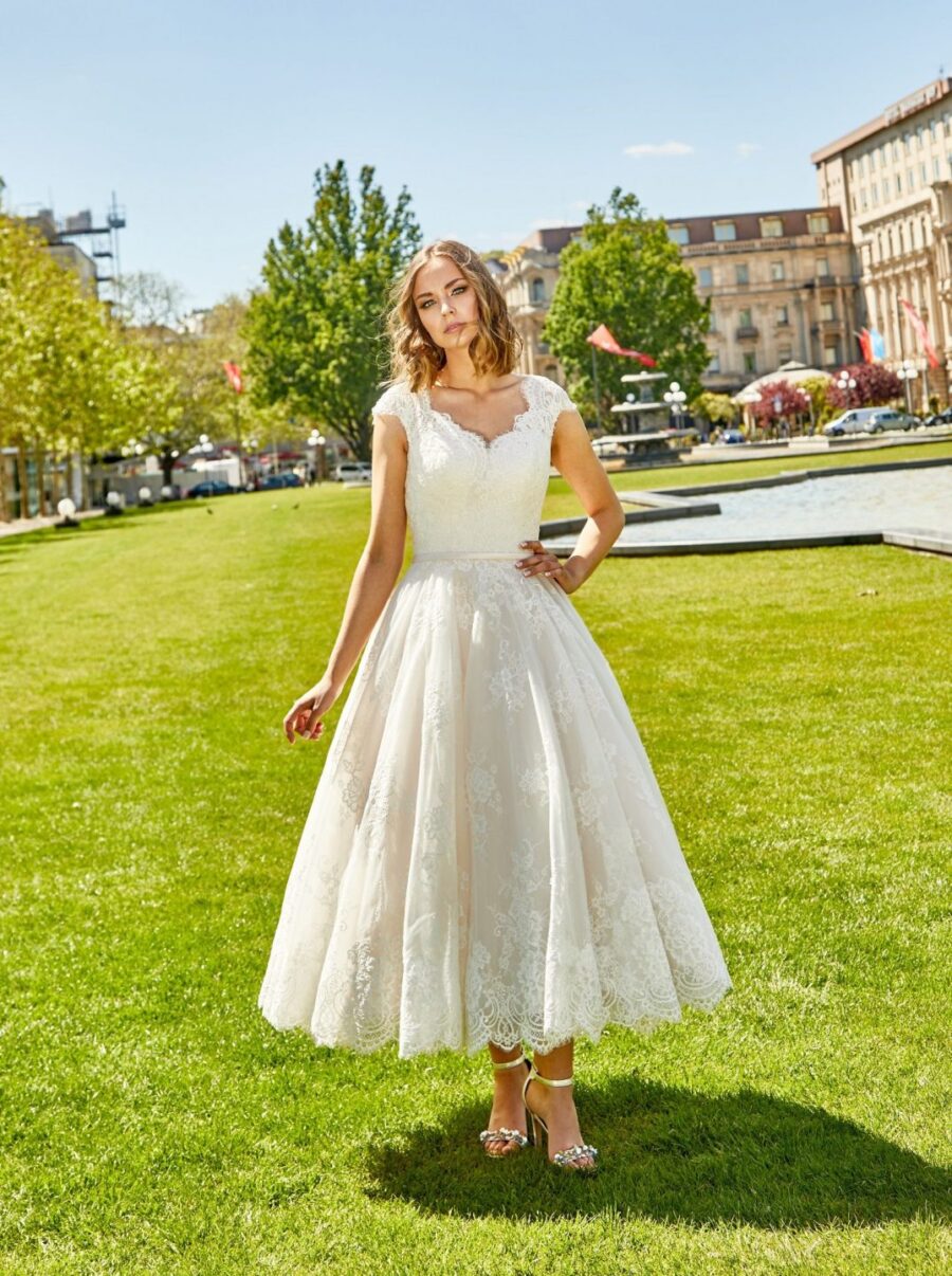 713 Euro Mode Donner Brautmoden Brautkleider Kollektion 2020 De Luxe Lisa Donetti 50339a 14