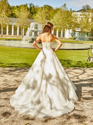 721 Euro Mode Donner Brautmoden Brautkleider Kollektion 2020 De Luxe Lisa Donetti 50347 35