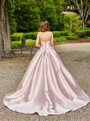 724 Euro Mode Donner Brautmoden Brautkleider Kollektion 2020 De Luxe Lisa Donetti 50352 21