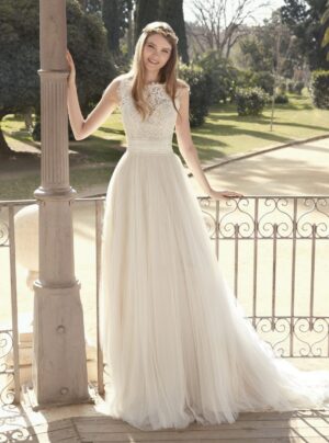 204 Fara Sposa Brautmoden Brautkleid Kollektion 2020 5604 1