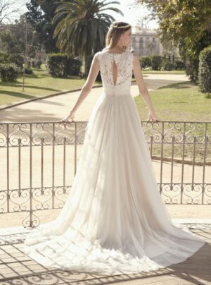 206 Fara Sposa Brautmoden Brautkleid Kollektion 2020 5604 3