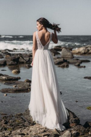 213 Fara Sposa Brautmoden Brautkleid Kollektion 2020 5615 0068