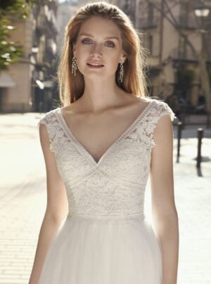 220 Fara Sposa Brautmoden Brautkleid Kollektion 2020 5644 2
