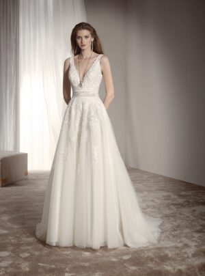 225 Fara Sposa Brautmoden Brautkleid Kollektion 2020 5646 1