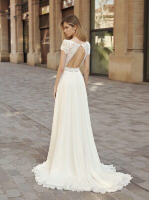 230 Fara Sposa Brautmoden Brautkleid Kollektion 2020 5652 3