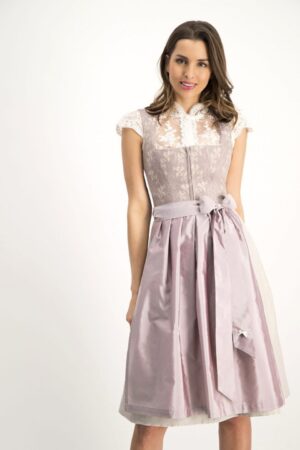 24 Alpenherz Hochzeitsdirndl Trachten Brautmode Kollektion 2020 Dirndl Stella plume