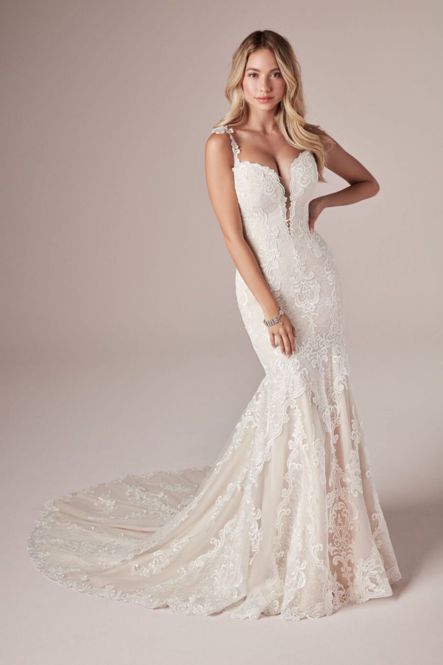 002 Rebecca Ingram Brautmoden Brautkleider Kollektion 2020 Rebecca Ingram Alma 20RC189 Main Uncropped