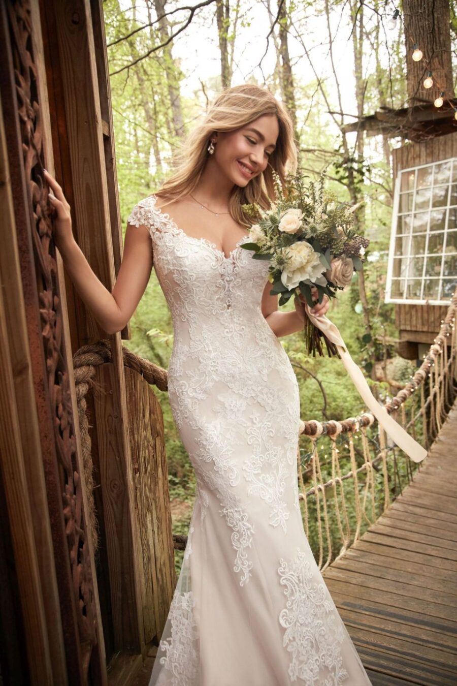 010 Rebecca Ingram Brautmoden Brautkleider Kollektion 2020 Rebecca Ingram Daphne 20RC182 PROMO2 Uncropped